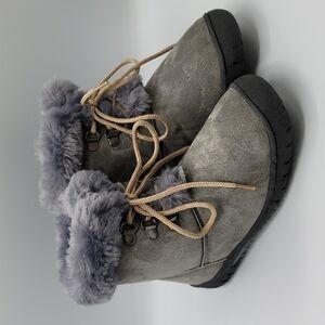 Lamo Girls Suede Bianca Boot Size 2